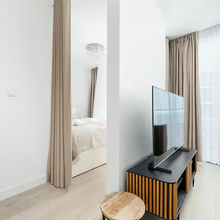 Apartment Your Holidays Waves D864 *